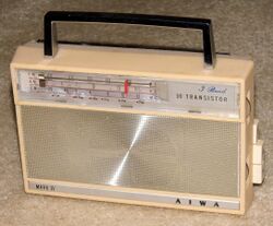 Vintage Aiwa Mark IV 10-Transistor Radio, Three Band (AM-FM-SW), Made In Japan (May Be Model AR-123) (12886883044).jpg