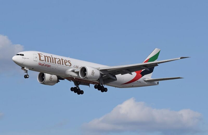 File:Emirates Boeing 777F (A6-EFM) arrives London Heathrow 11Apr2015 arp.jpg