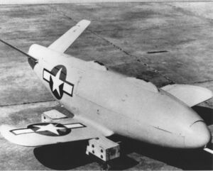 LBD-1 glide bomb at NAS Mojave 1946.jpg