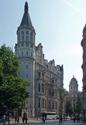 National Liberal Club, Whitehall Place (geograph 4771434).jpg