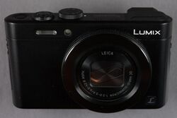 Panasonic-Lumix-DMC-LF1-20150803-001.jpg