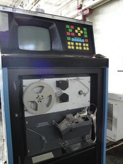 Paper tape reader on a CNC control 001.jpg