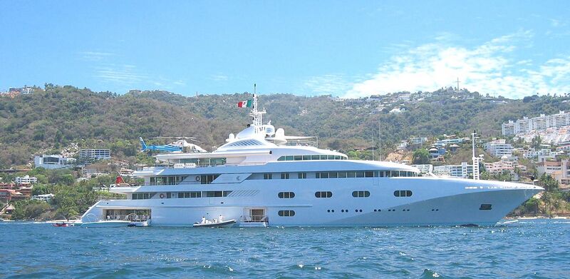 File:Princess Mariana in Acapulco on 20040405.JPG