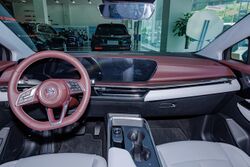 BUICK ELECTRA E4 INTERIOR.jpg