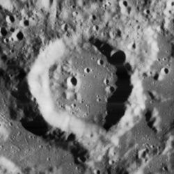 Lohrmann crater 4162 h1.jpg