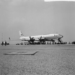 De Toepoelew 114 s werelds grooste vliegtuig op Schiphol, Bestanddeelnr 916-4888.jpg