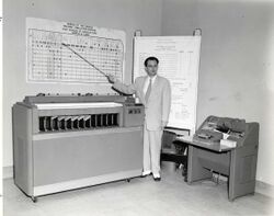 Early US Census Machines 1954 08004.jpg