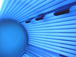 Inside a tanning bed, March 2006.jpg