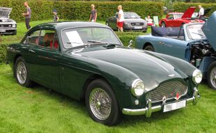 1957 Aston Martin DB Mk III fr.jpg