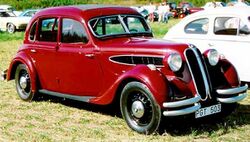 BMW 326 limousine 1938 as before but slightly cropped.jpg