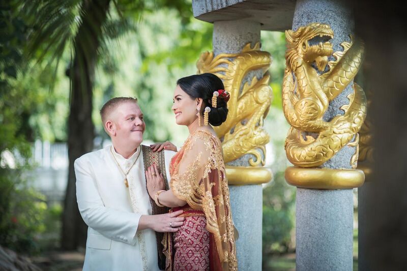 File:Couple at a pre-wedding ceremony in Thailand.jpg