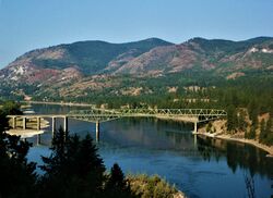 Flagstaff Mountain and Northport Bridge Washington.jpg