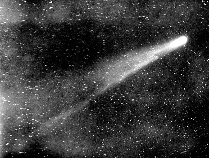 File:Halley's Comet, 1910.JPG