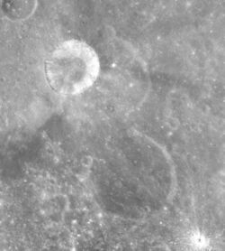 Hume Hume A Hume Z craters AS15-M-0920.jpg
