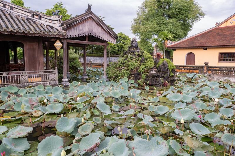 File:Lotus lake in Hue, Vietnam (25672760978).jpg