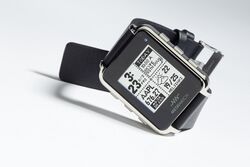 MetaWatch Frame Black (MW3005).jpg