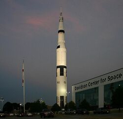 Saturn V, Davidson Center for Space Exploration (Huntsville, Alabama, USA).jpg