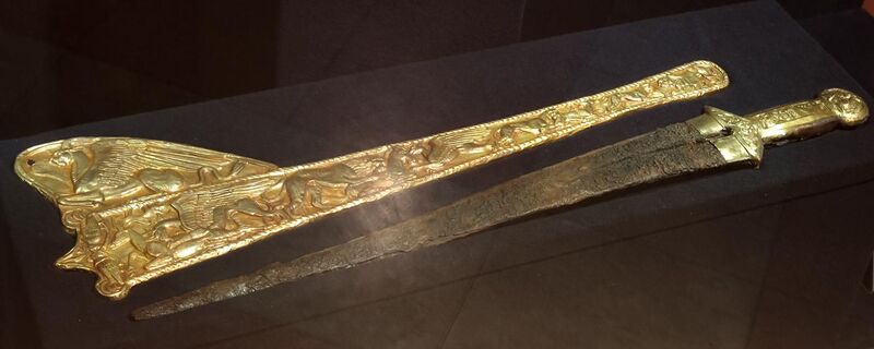 File:Scythian sword with golden sheath from Tovsta Mohyla, 4th century BC, 01.jpg