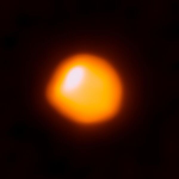 File:Betelgeuse captured by ALMA.jpg