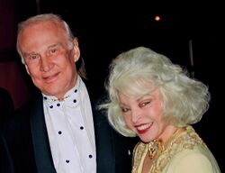 Buzz Aldrin and wife the late Lois Driggs 2 (48426304911).jpg