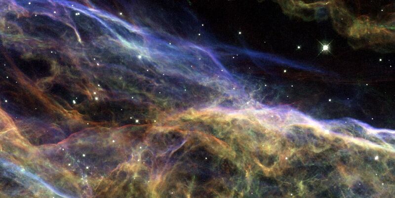 File:Veil Nebula by Hubble 2007, segment 2.jpg