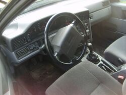 1993 Volvo 850 Estate GLE - interior (9067639564).jpg