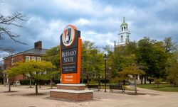 Elmwood entrance, Buffalo State University.jpg