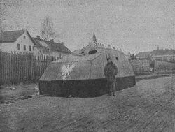 Polski automobil pancerny z obrony Lwowa 1918-19.JPG