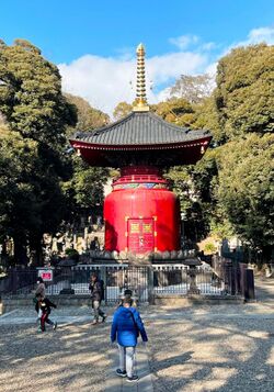 Two-storied Pagoda of Ikegami Honmon-ji Tokyo.jpg