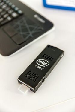 Intel - Compute Stick (17419054735).jpg