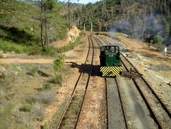 Tren turístico Río Tinto.jpg