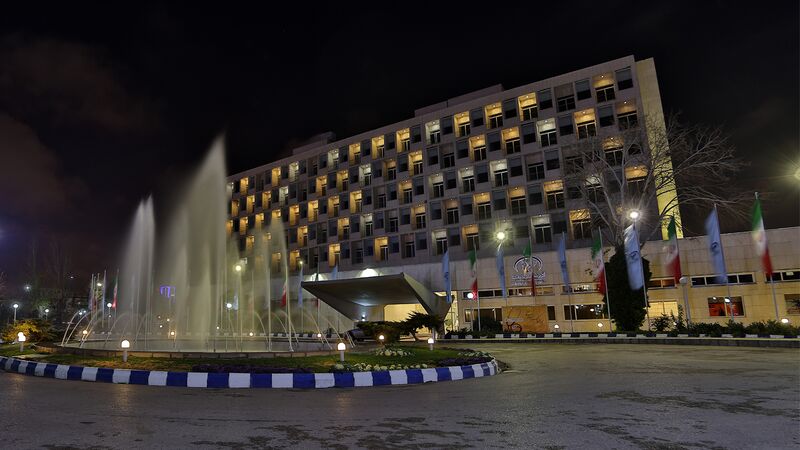 File:هماهتل هما 1 (احمدآباد)-هتل هایت.jpg