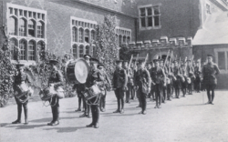 CRGS Cadets 1914.png