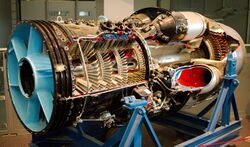 Jet engine, cutaway (27441073466).jpg