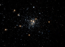 NGC 2004 hst 05904 02 R814 G B555 hst 05475 1d R G555 B450.png