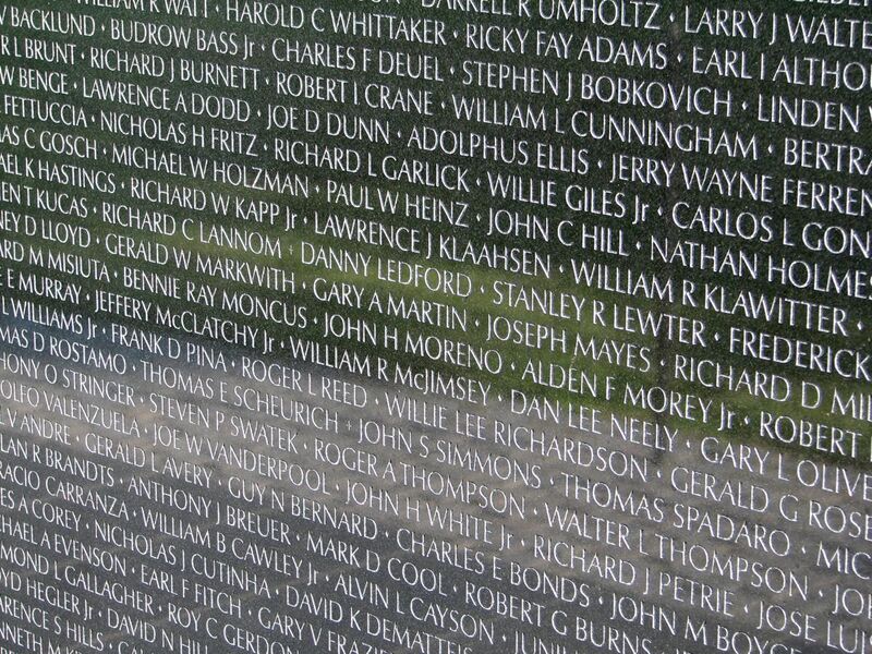 File:Names of Vietnam Veterans.jpg