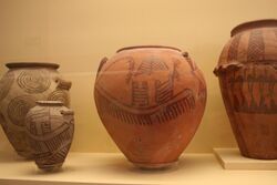 Naqada II Vessels 2.jpg