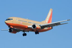 Classic Colors Southwest Airlines N648SW Boeing 737-3H4 SJC.jpg