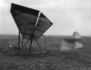 Gafanhoto (IPT-1), IPT's first official glider, designed by Frederico Brotero.jpg