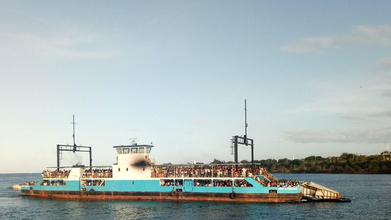 File:MV Likoni in Mombasa 01 (cropped).jpg