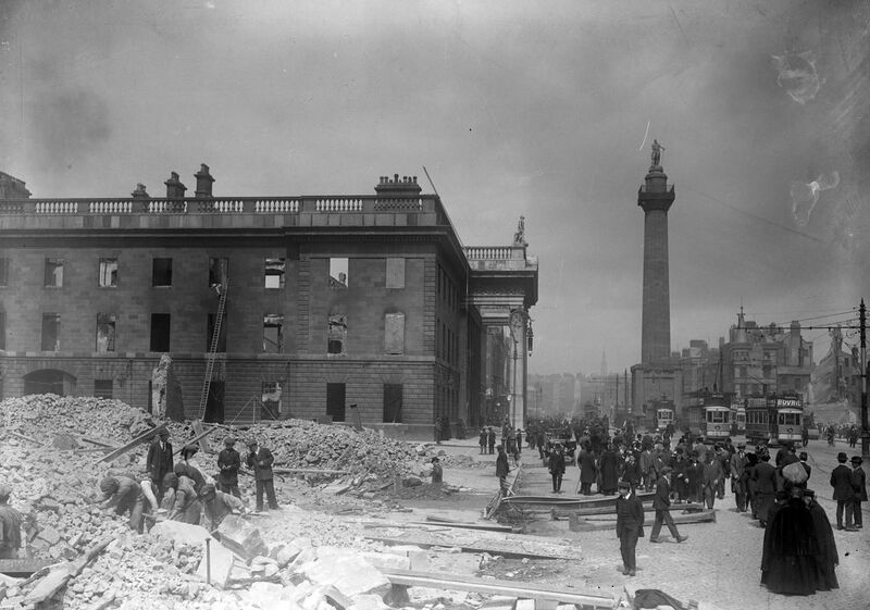 File:The shell of the G.P.O. on Sackville Street after the Easter Rising (6937669789).jpg