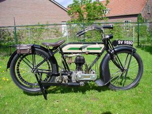 Triumph 1922 H 1.jpg