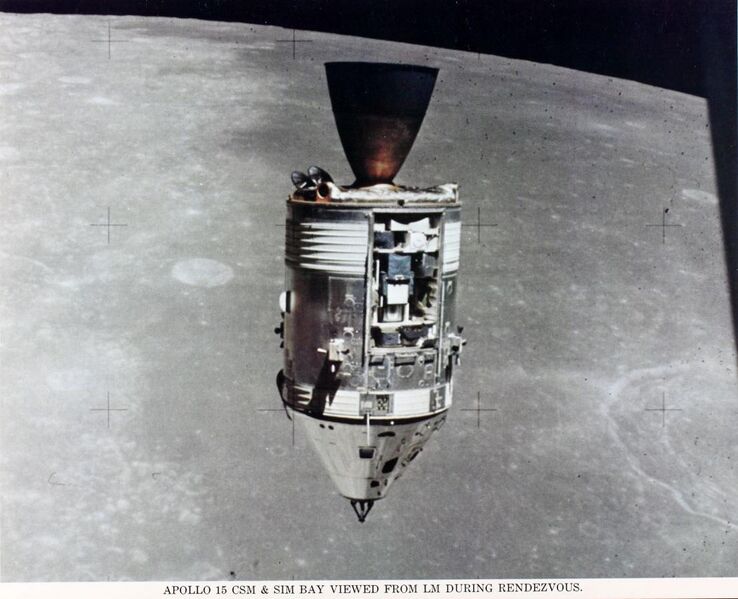 File:Apollo 15 CSM (14412950693).jpg