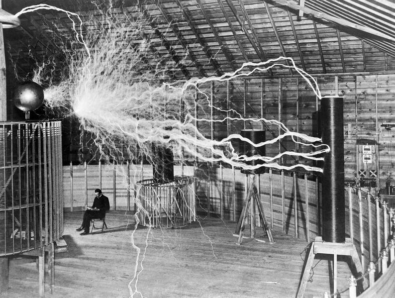 File:Nikola Tesla, with his equipment Wellcome M0014782 - restoration2.jpg