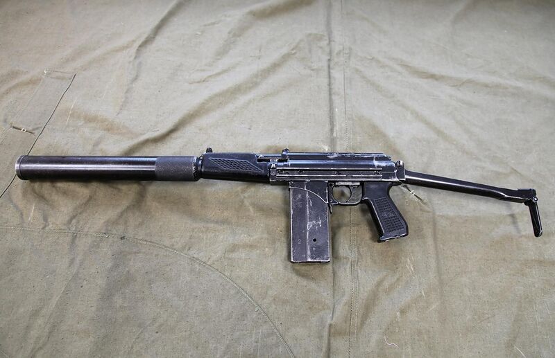 File:9mm KBP 9A-91 compact assault rifle - 06.jpg