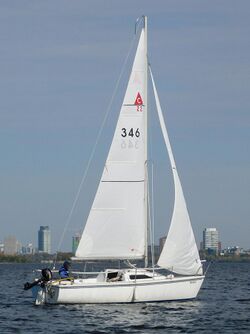 Catalina Capri 22 sailboat 3993.jpg