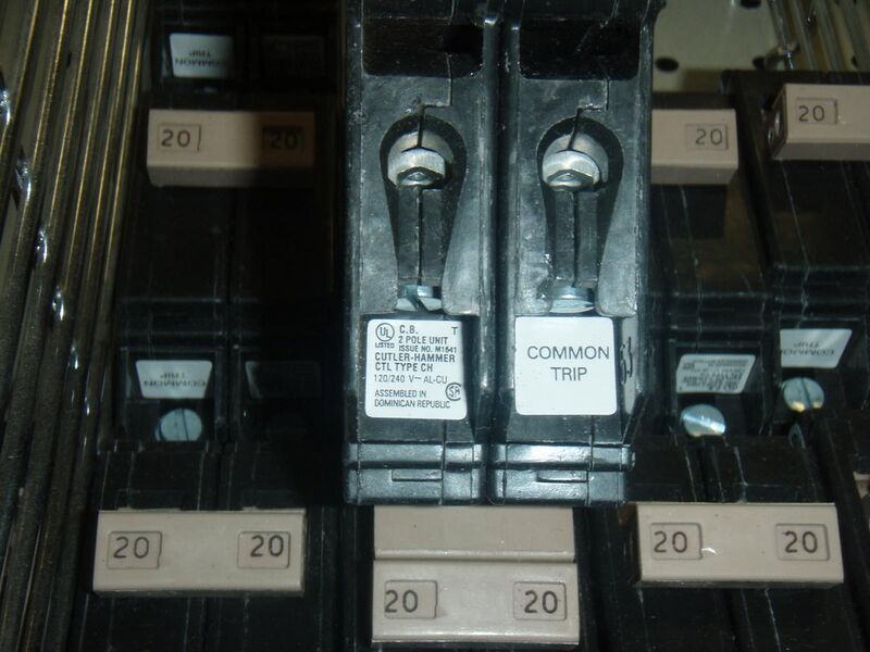 File:Cutler-Hammer TWO pole CTL Circuit Breaker LARGE.JPG