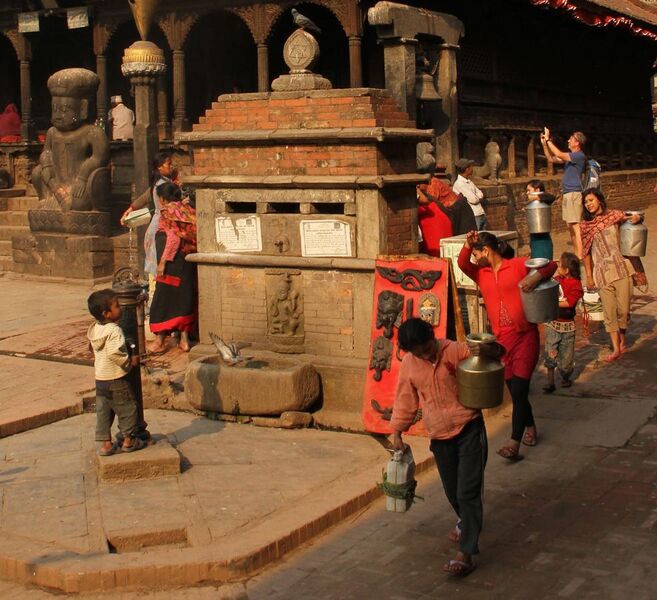 File:Jarun on Dattatreya Square, Bhaktapur.jpg