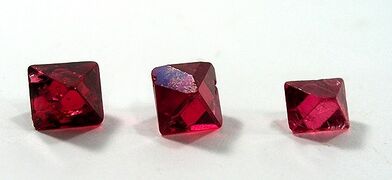 Spinel, a more recent (2019) alternative birthstone for August