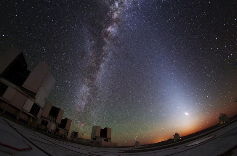 File:Zodiacal Glow Lightens Paranal Sky.jpg